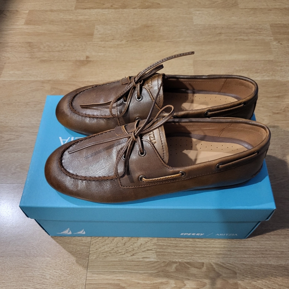 Aritizia X Sperry Slim Boat Shoes